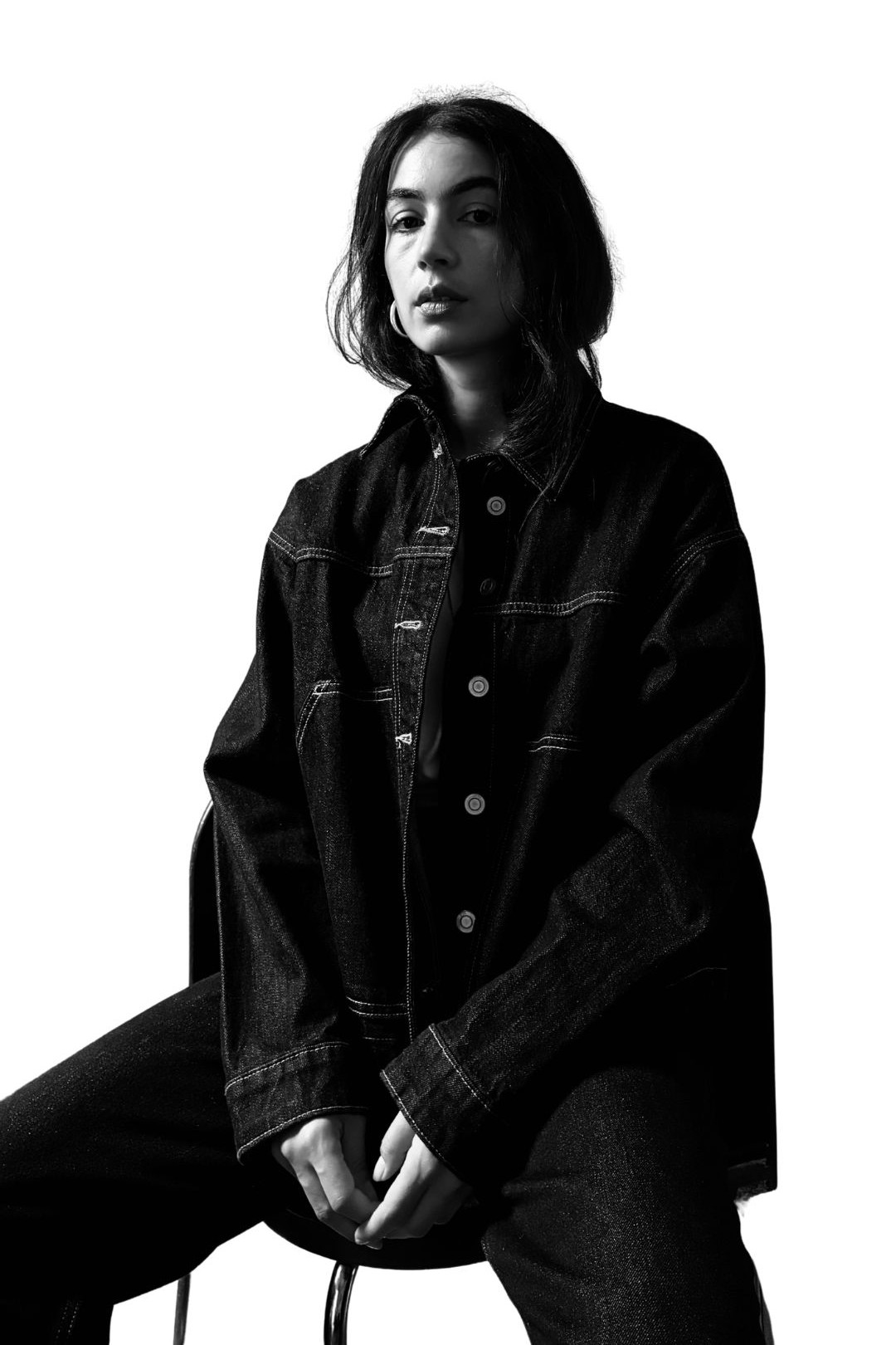 Portrait of Tania Tenerella, brand and commercial strategist based in Barcelona